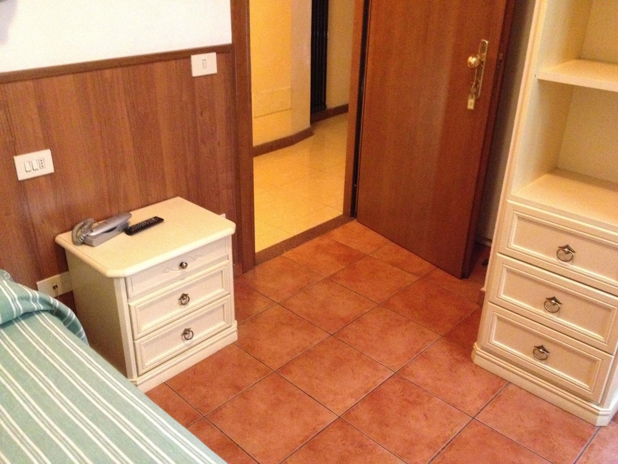 Albergo Sonia Florencja Zewnętrze zdjęcie