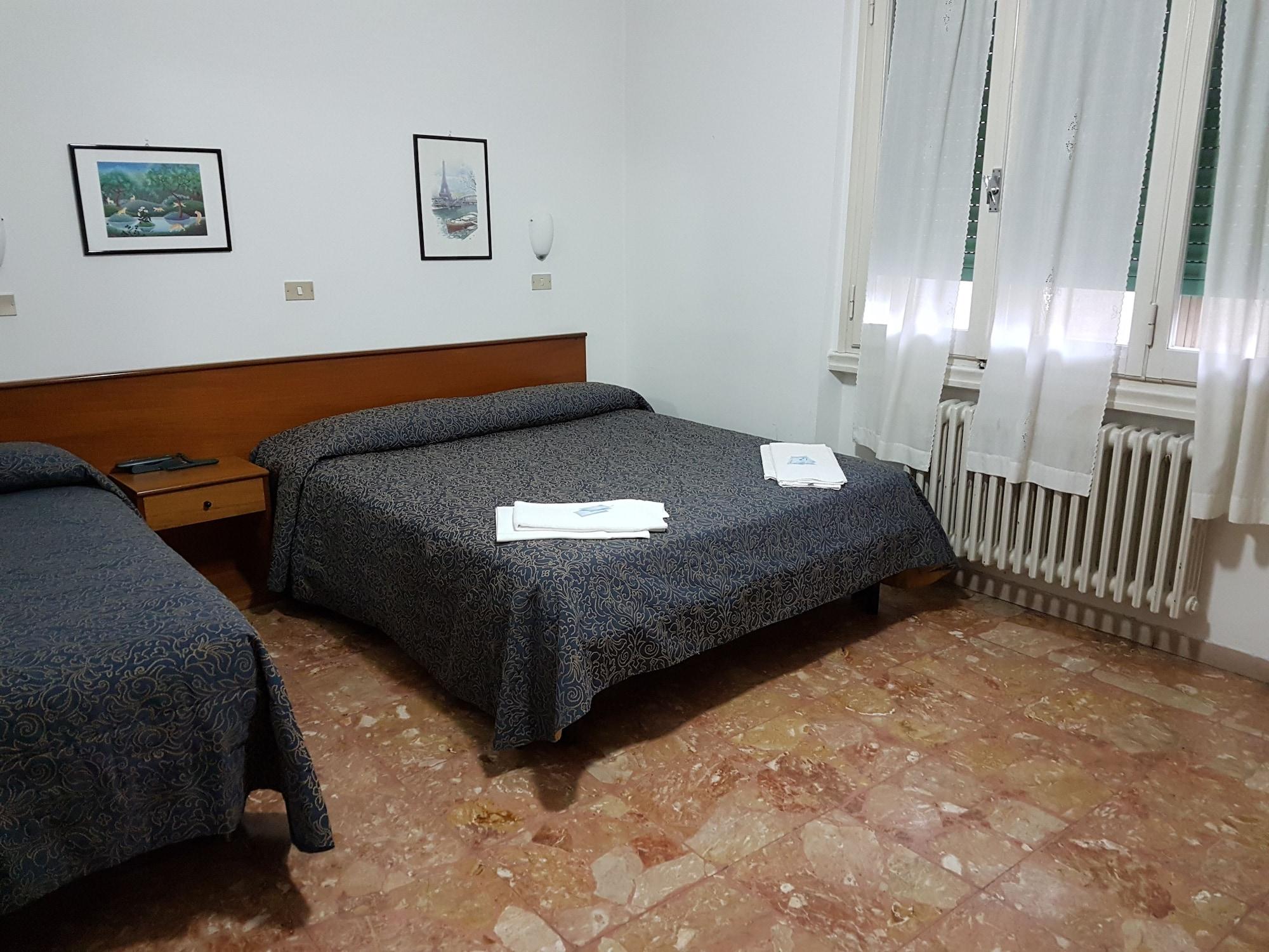 Albergo Sonia Florencja Zewnętrze zdjęcie