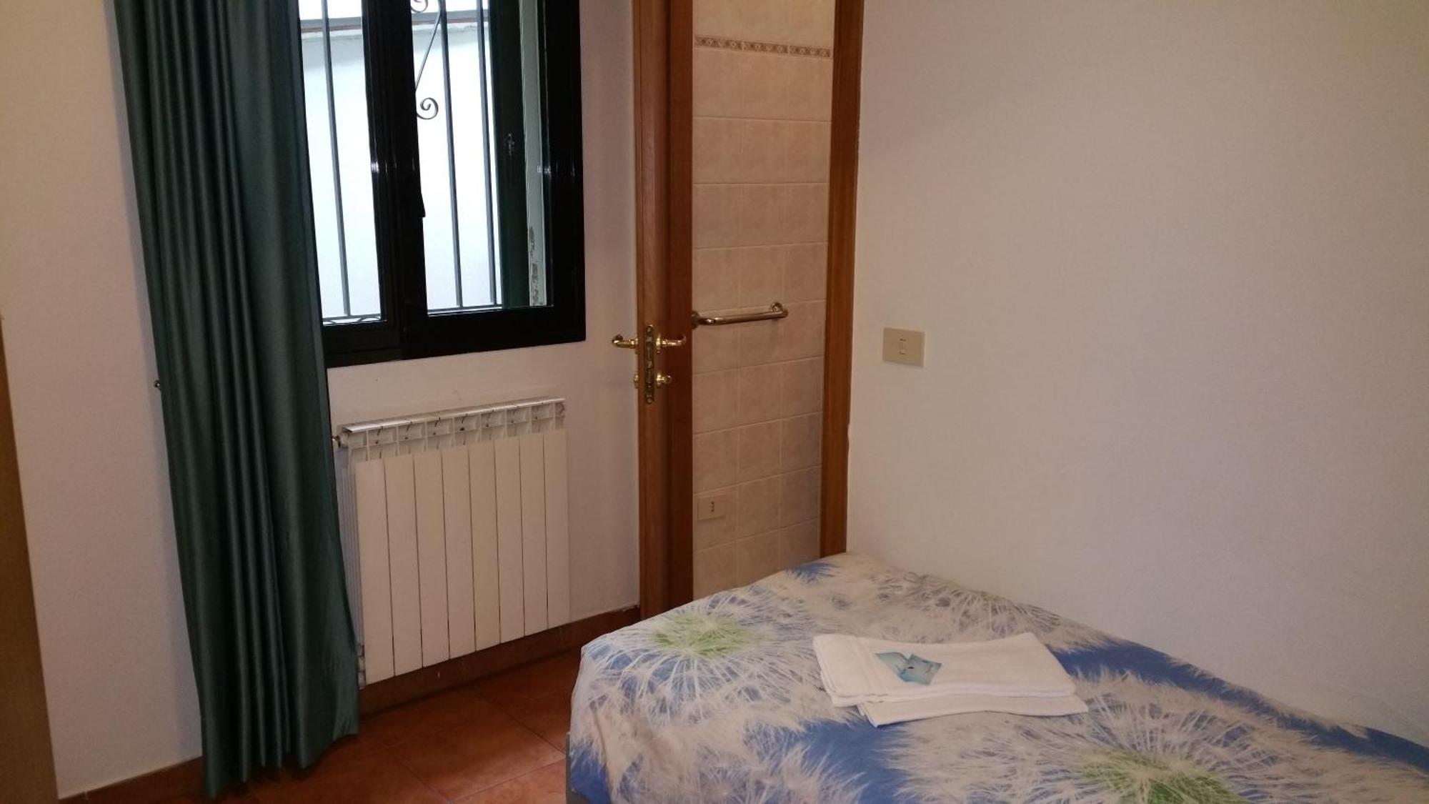Albergo Sonia Florencja Pokój zdjęcie