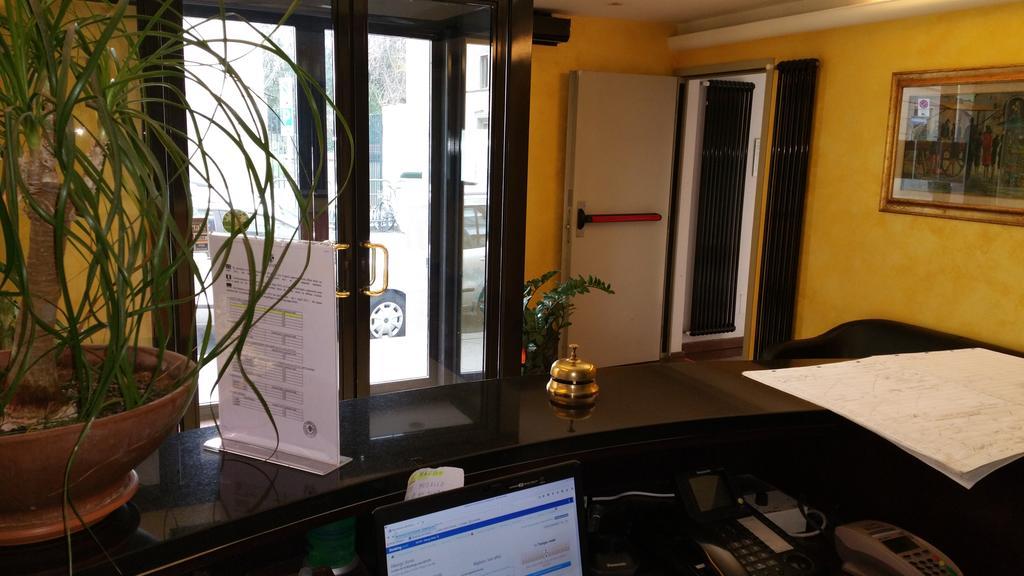 Albergo Sonia Florencja Zewnętrze zdjęcie